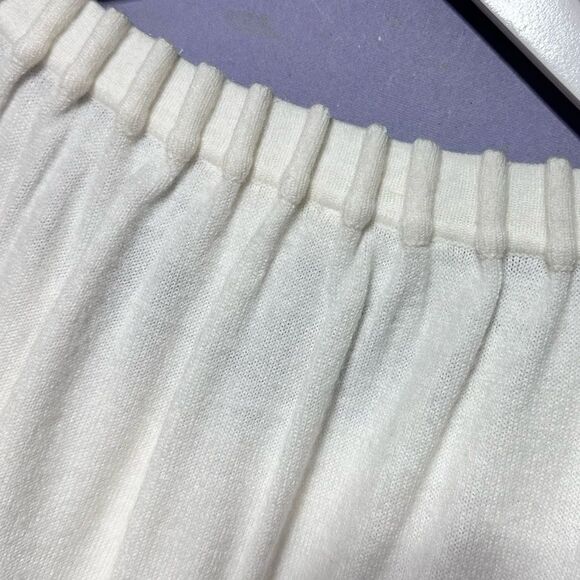 NWOT Cream Luxe Cardigan With Black Bow & Scalloped Trim Size Large - Picture 10 of 15